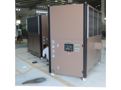JRA-40A ˮa(chn)ƷL(fng)CM